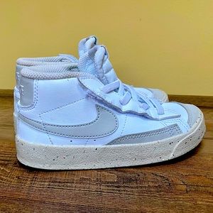 Kids Nike Air Jordans Hi-tops